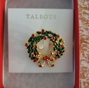 TALBOTS Holiday Wreath Brooch